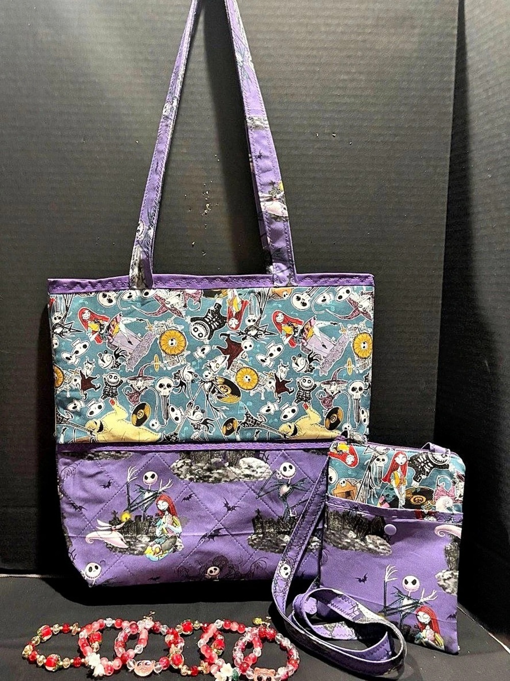 JACK SKELETON NIGHTMARE BEFORE CHRISTMAS QUILTED TOTE & PHONE POUCH w/ BRACELETS